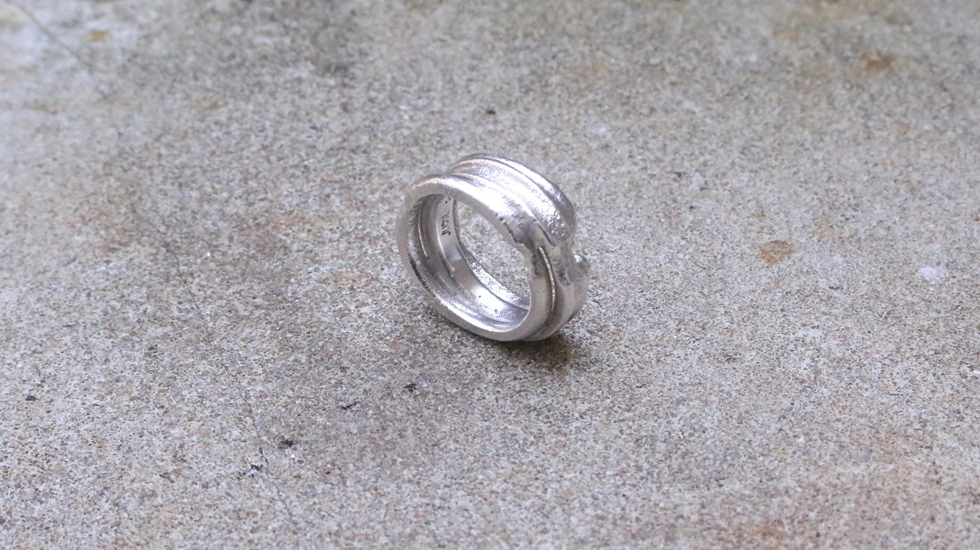 collapsed-silver-ring-01