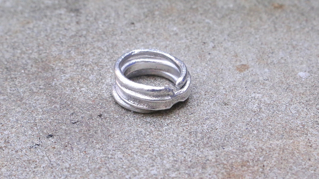 collapsed-silver-ring-01