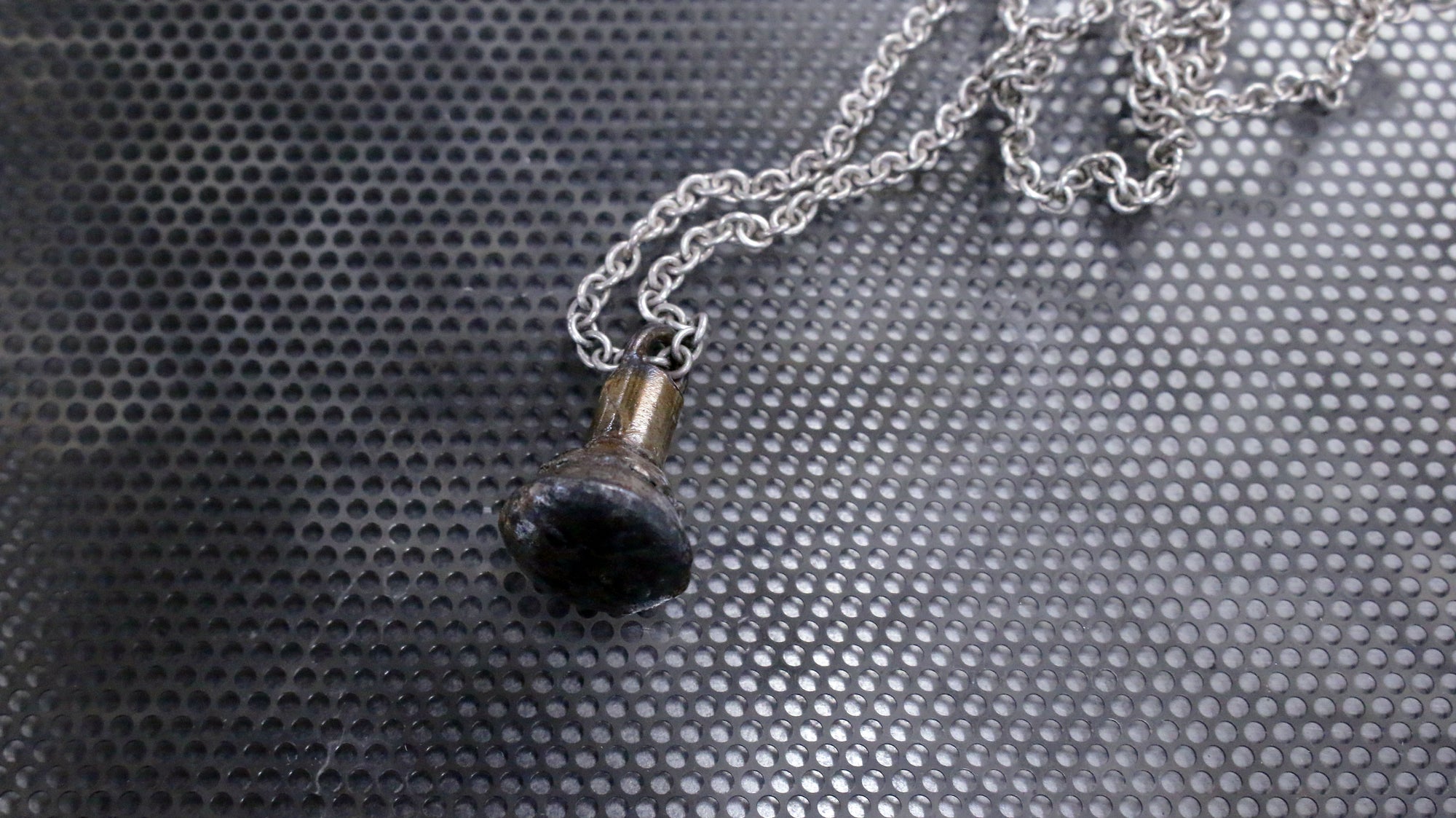 Pendulum Object Necklace 01 /CC