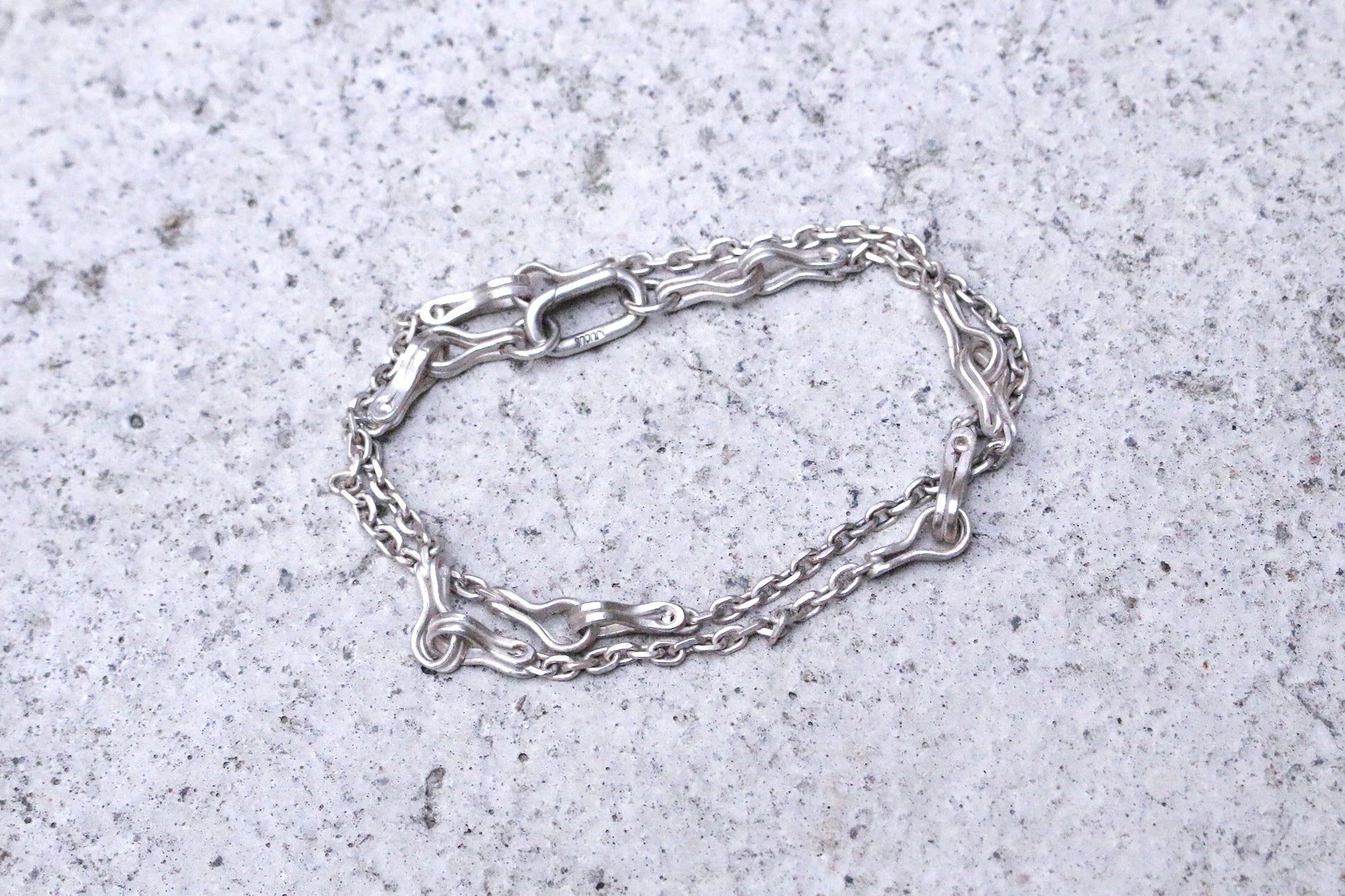 0_HINGE_RPS_5016_NECKLACES_SSECTION8