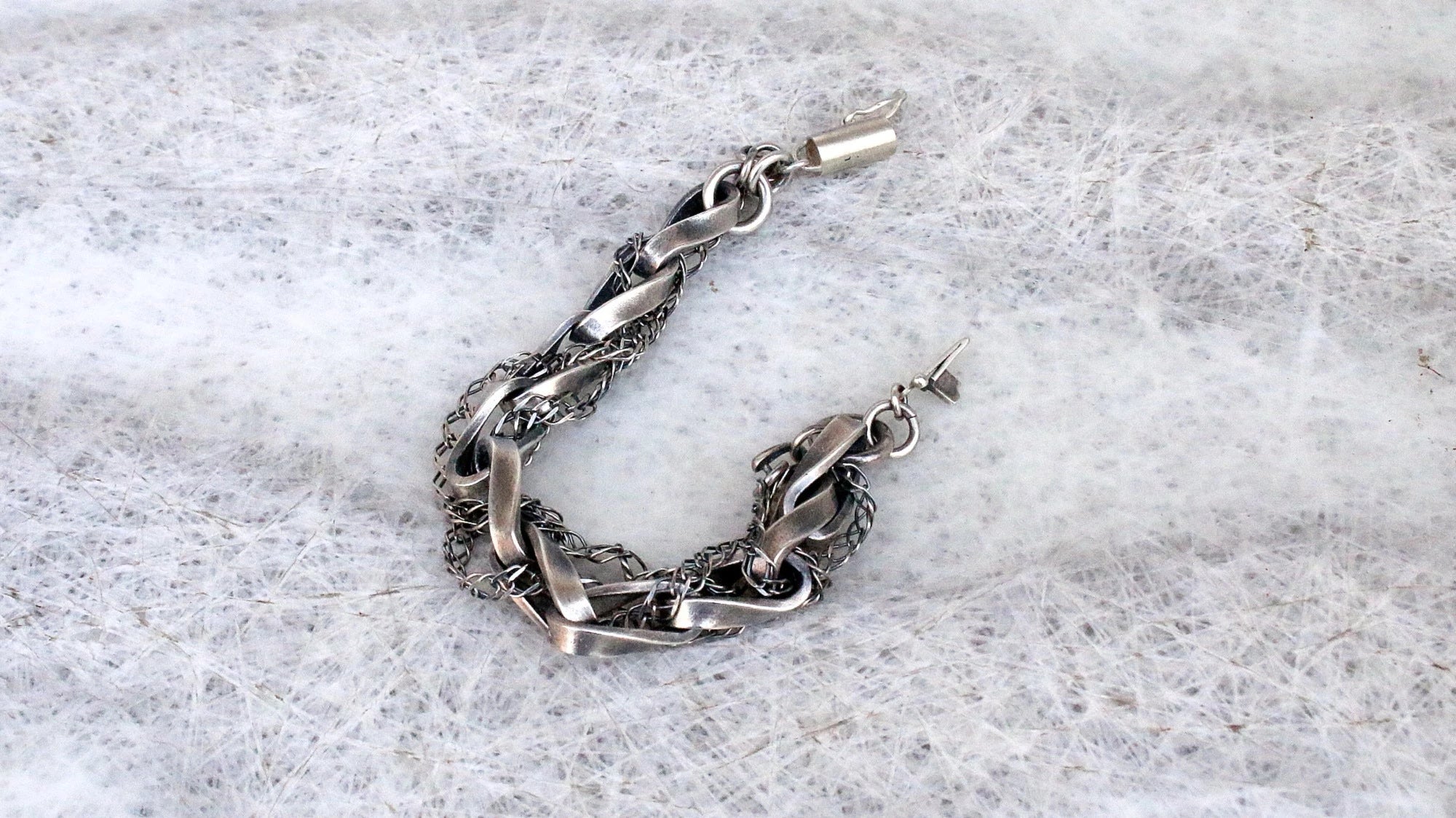 PARTS-DBS/3899 BRACELETS - JUOUL 