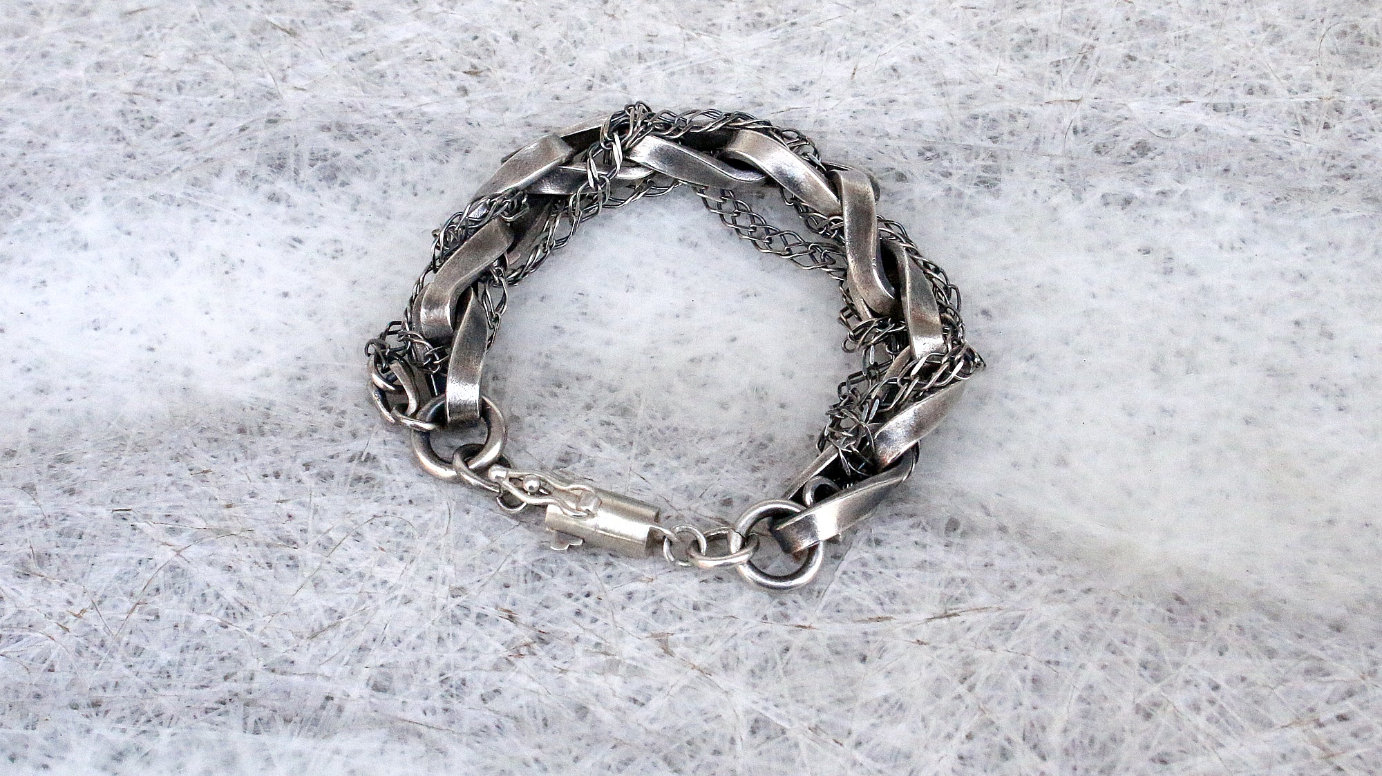 PARTS-DBS/3899 BRACELETS - JUOUL 
