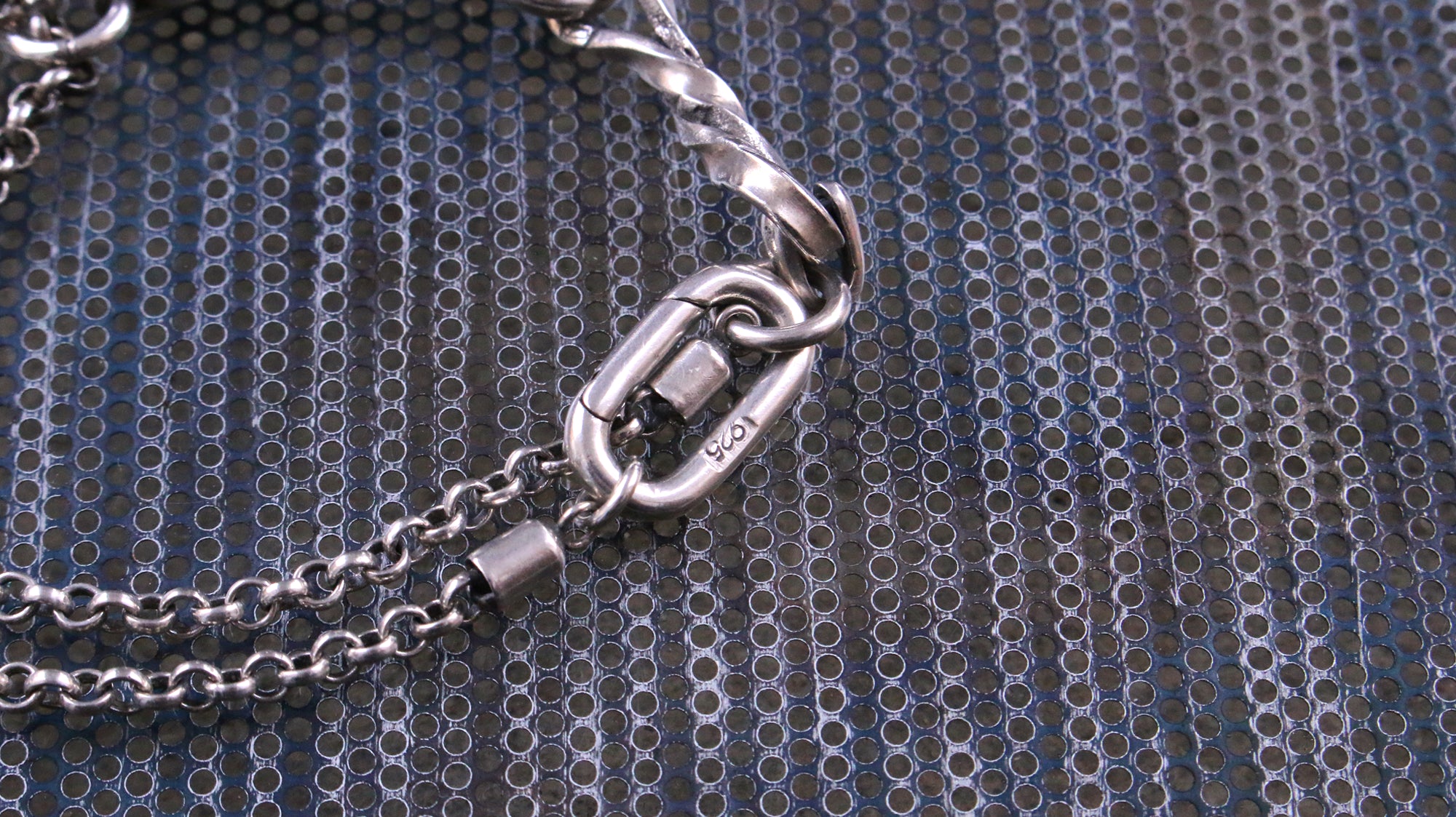 SECTION-ODS/3205 BRACELETS - JUOUL 