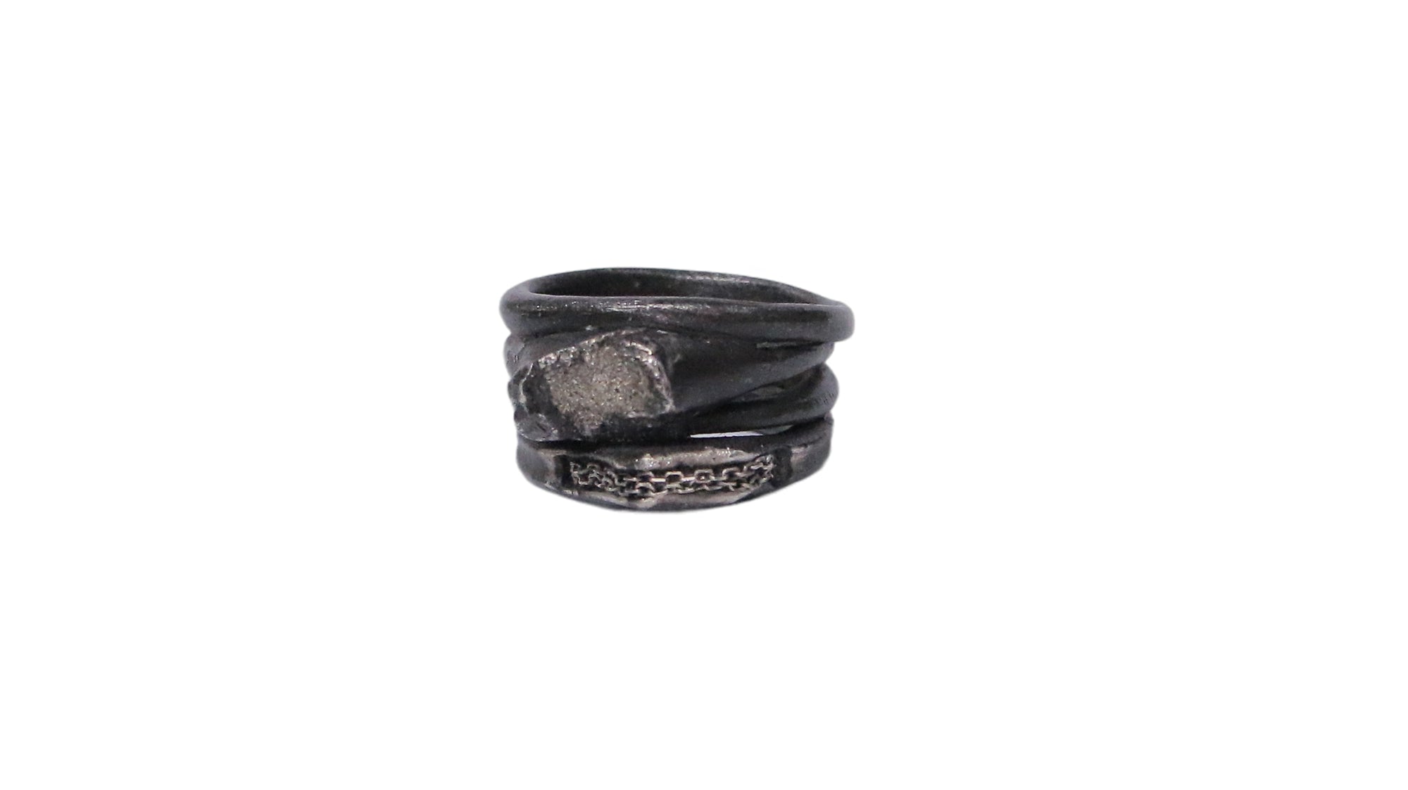 MERGE-BKP/0949 RINGS - JUOUL 