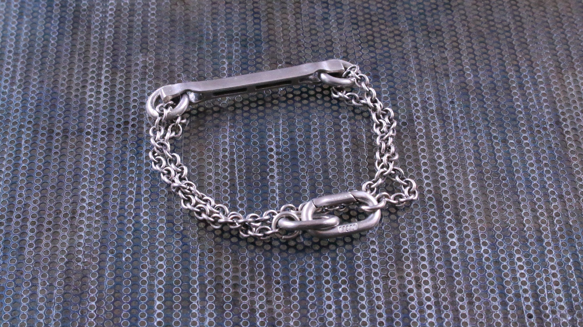 SECTION-RPS/3203 BRACELETS - JUOUL 