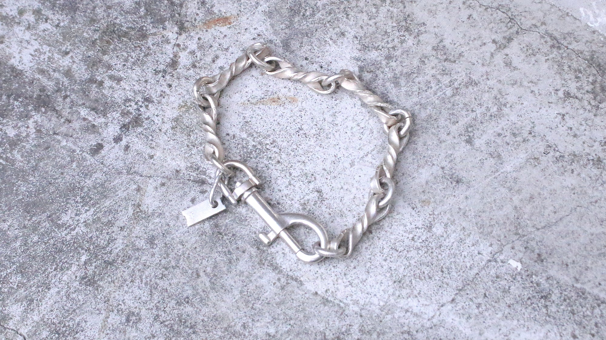 SECTION-RPS/3201 BRACELETS - JUOUL 